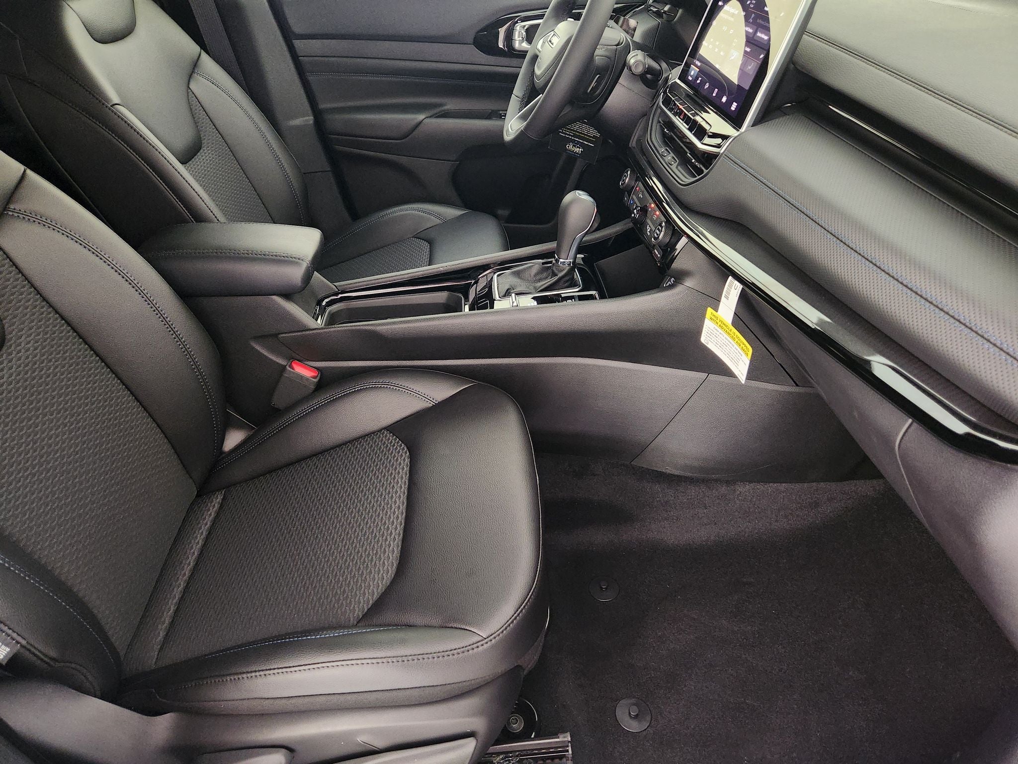 2027 Jeep Compass Latitude Altitude