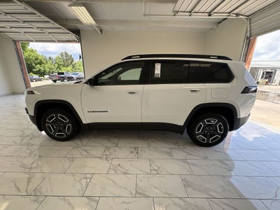 2026 Jeep Cherokee Laredo