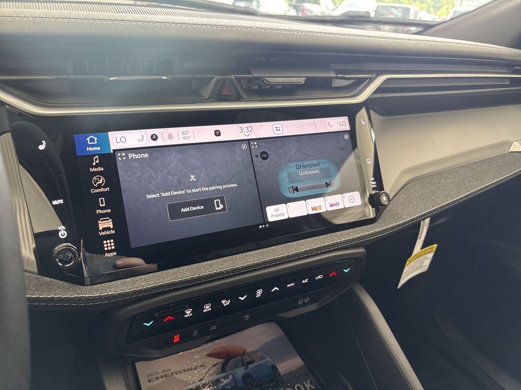 2026 Jeep Cherokee Laredo