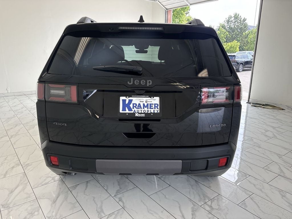 2026 Jeep Cherokee Laredo