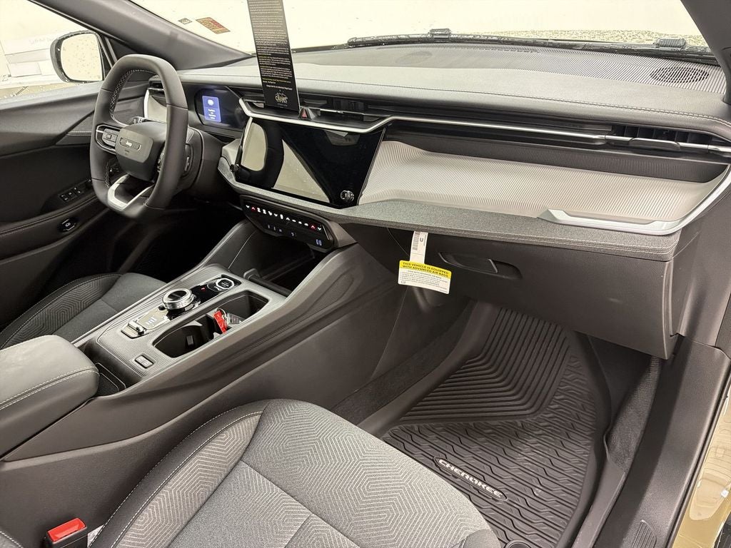 2026 Jeep Cherokee Laredo