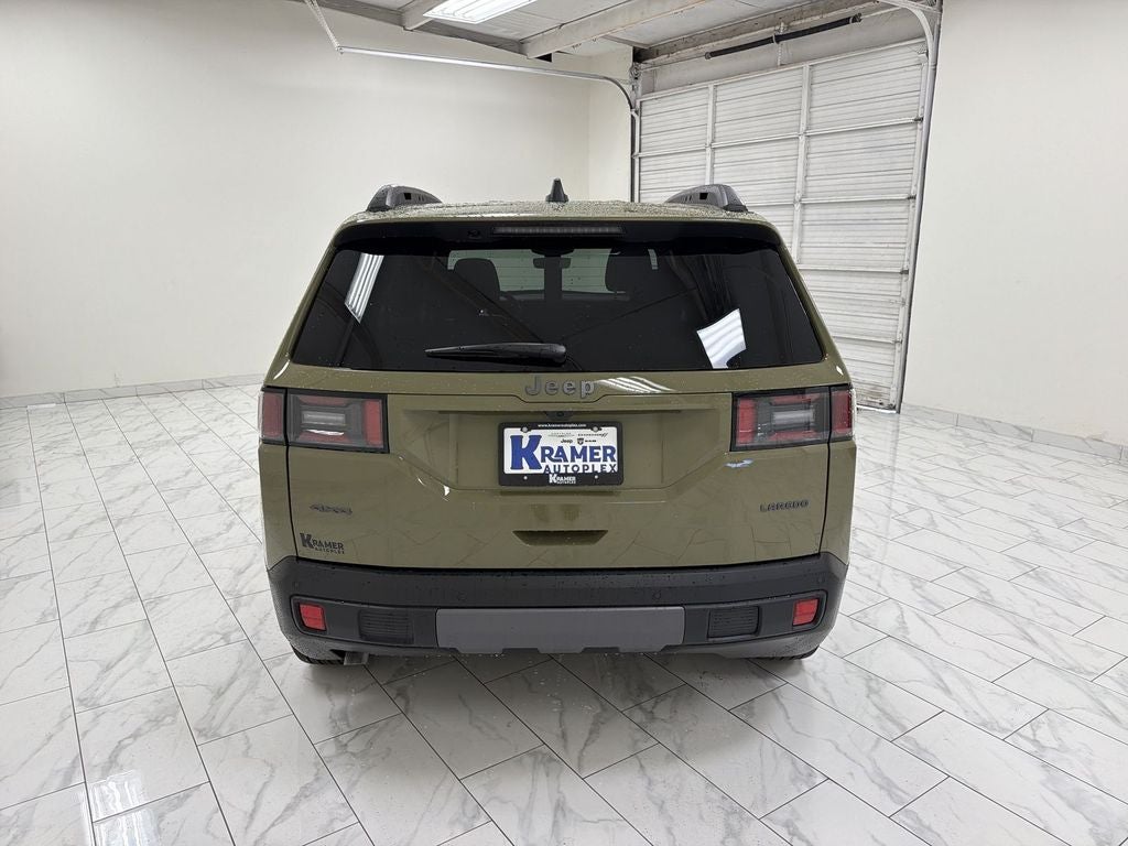 2026 Jeep Cherokee Laredo