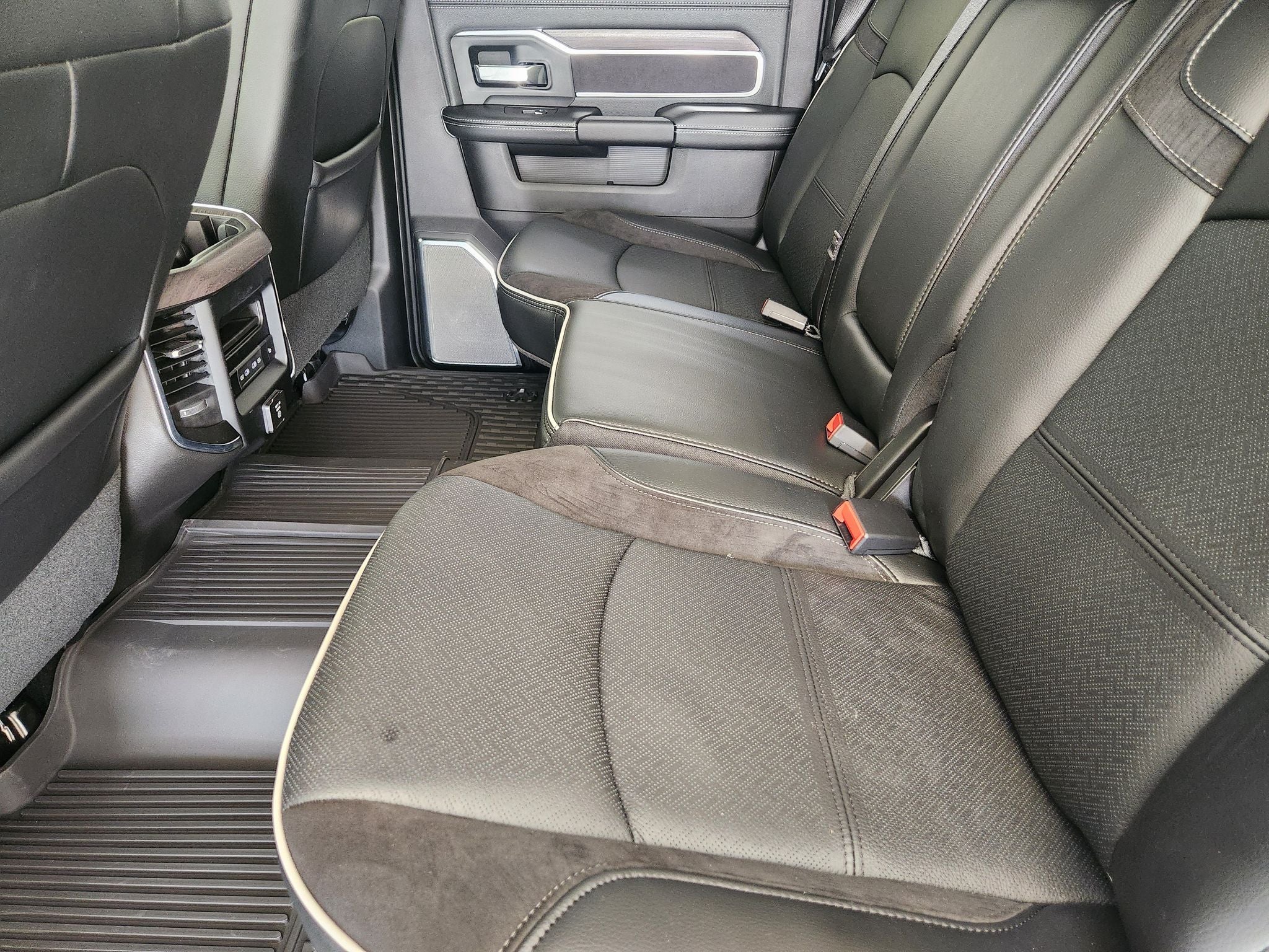 2027 RAM Ram 3500 Laramie