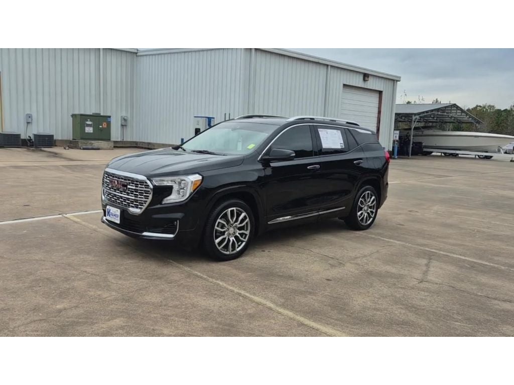 2022 GMC Terrain Denali