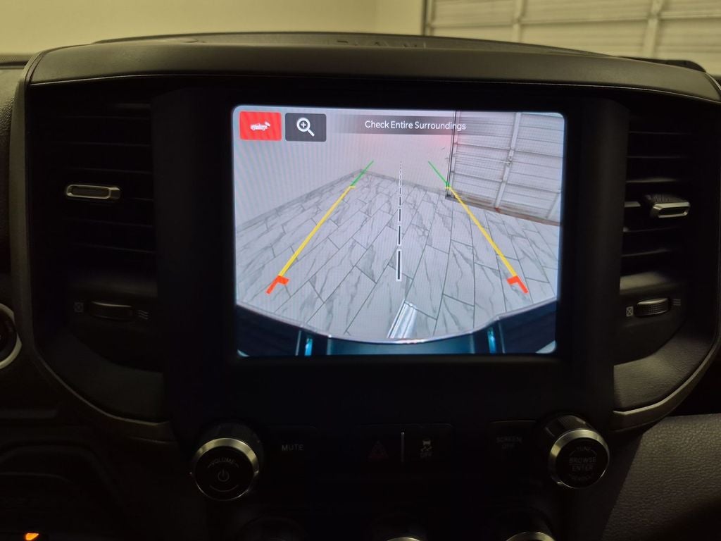 2023 RAM 2500 Tradesman Crew Cab 4x4 8' Box