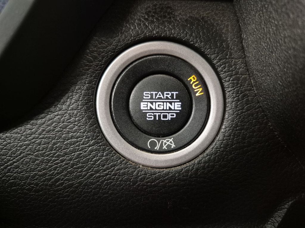 2023 RAM 2500 Tradesman Crew Cab 4x4 8' Box