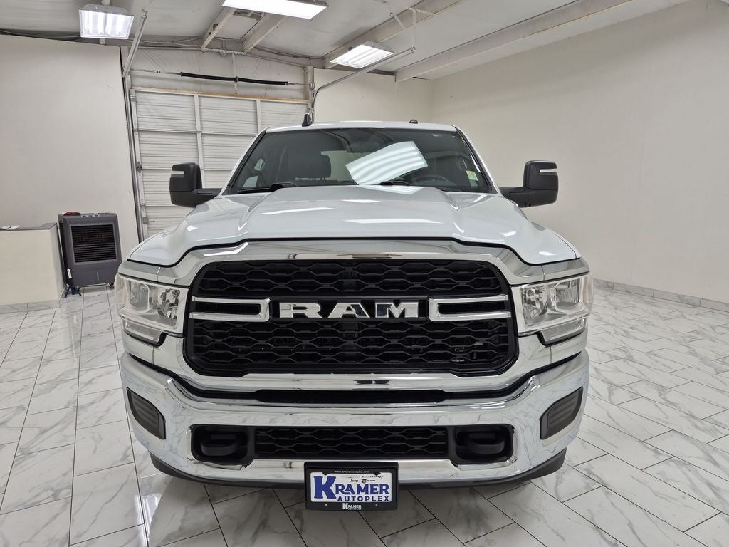 2023 RAM 2500 Tradesman Crew Cab 4x4 8' Box