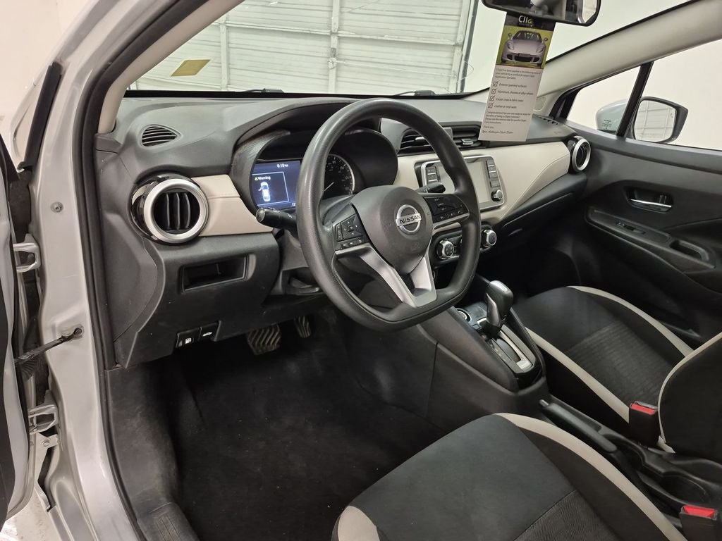 2021 Nissan Versa SV Xtronic CVT