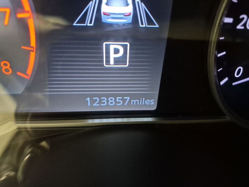 2021 Nissan Versa SV Xtronic CVT