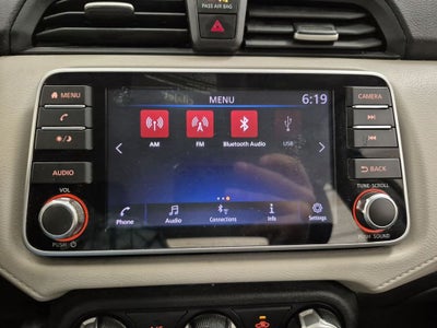 2021 Nissan Versa SV Xtronic CVT