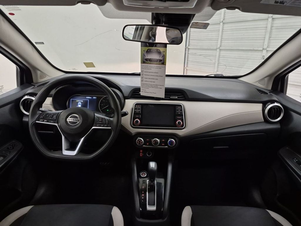 2021 Nissan Versa SV Xtronic CVT