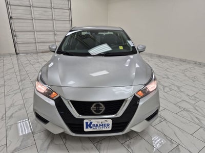 2021 Nissan Versa SV Xtronic CVT