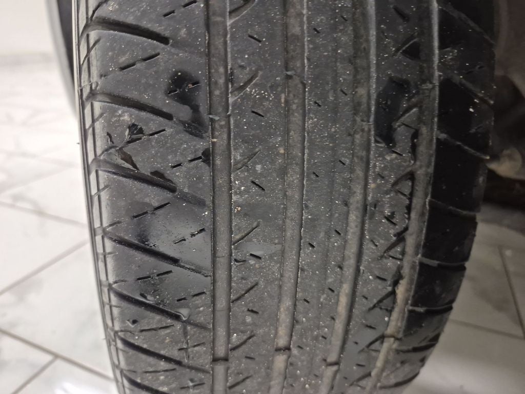 2021 Nissan Versa SV Xtronic CVT