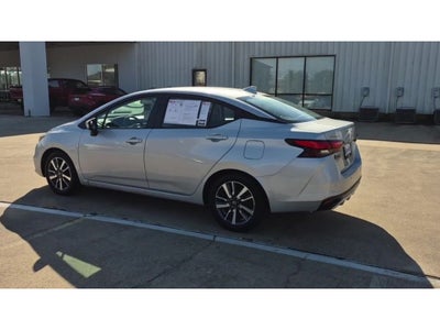 2021 Nissan Versa SV Xtronic CVT