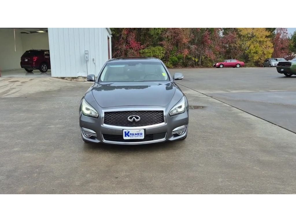 2015 INFINITI Q70L 4DR SDN V8 RWD