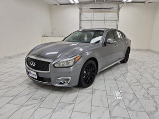 2015 INFINITI Q70L 4DR SDN V8 RWD