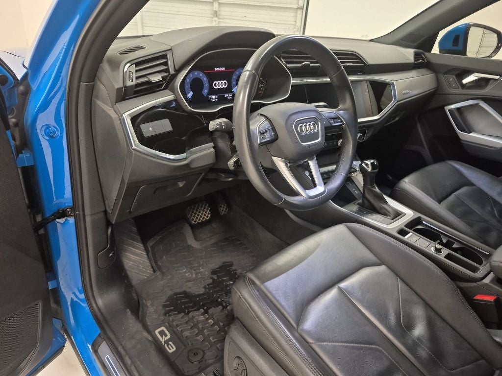 2021 Audi Q3 Premium 45 TFSI S line quattro Tiptronic