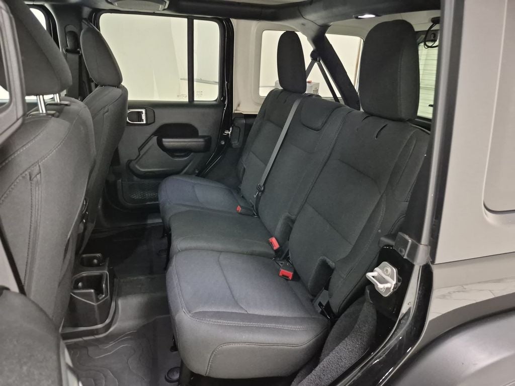 2021 Jeep Wrangler Unlimited Willys 4x4