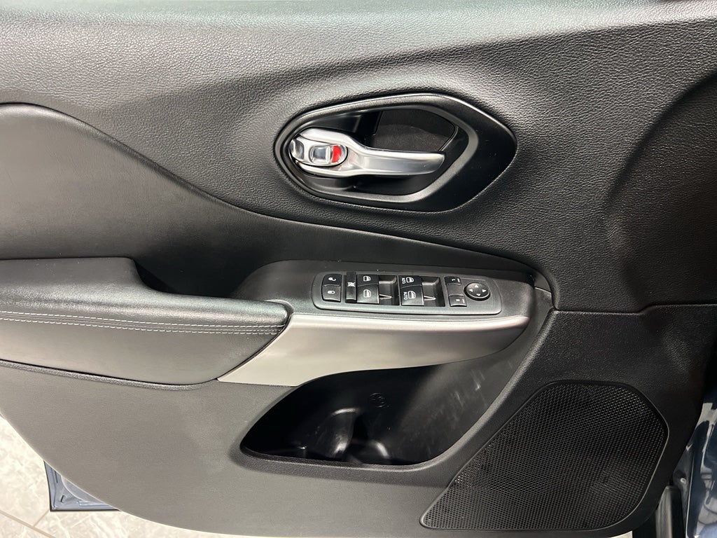 2021 Jeep Cherokee Latitude FWD