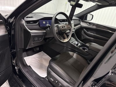 2026 Jeep Grand Cherokee GRAND CHEROKEE LAREDO ALTITUDE 4X2