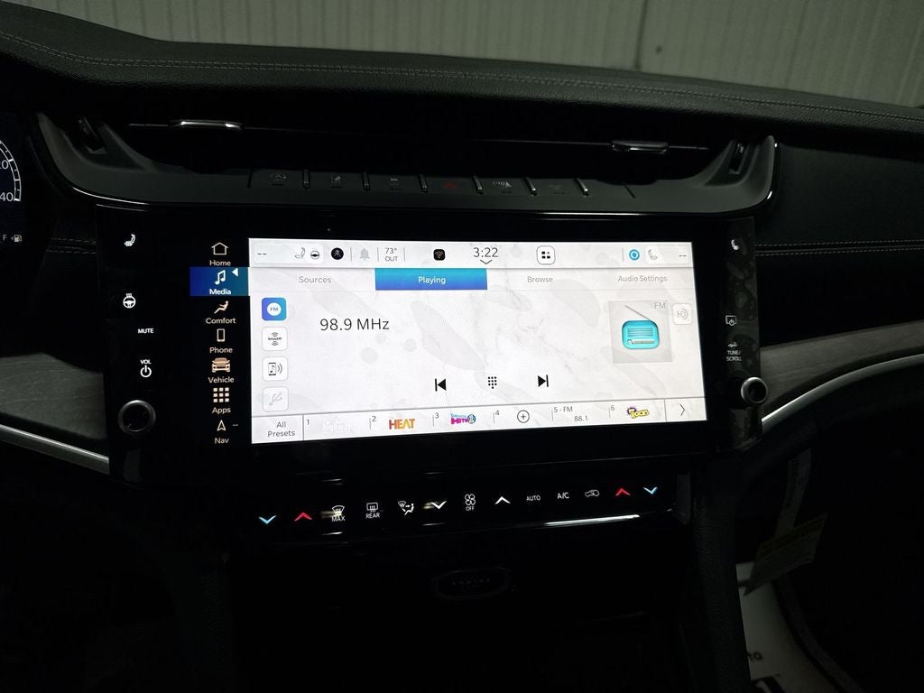 2026 Jeep Grand Cherokee GRAND CHEROKEE LAREDO ALTITUDE 4X2