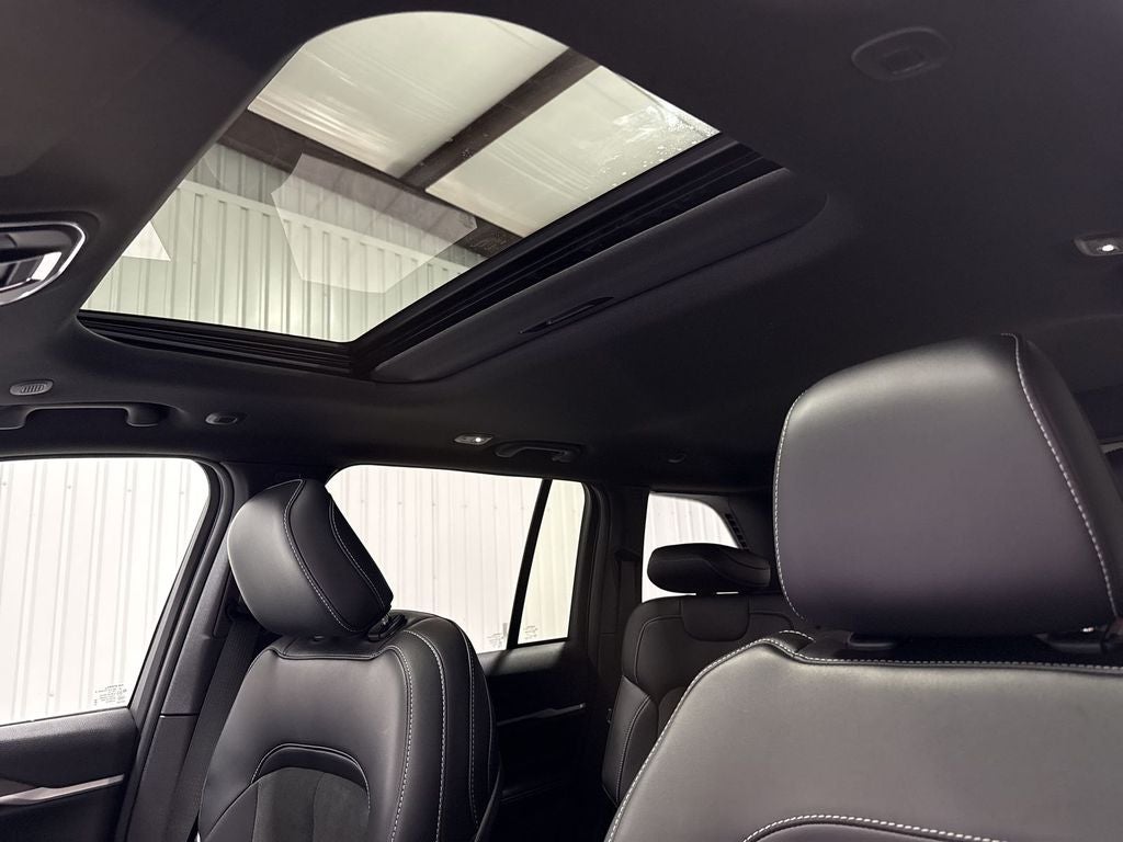 2026 Jeep Grand Cherokee GRAND CHEROKEE LAREDO ALTITUDE 4X2