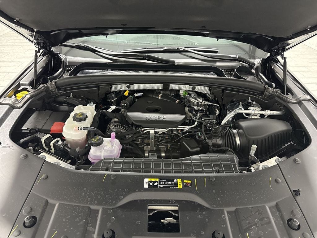 2026 Jeep Grand Cherokee GRAND CHEROKEE LAREDO ALTITUDE 4X2