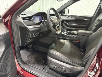 2026 Jeep Grand Cherokee GRAND CHEROKEE LAREDO ALTITUDE 4X2