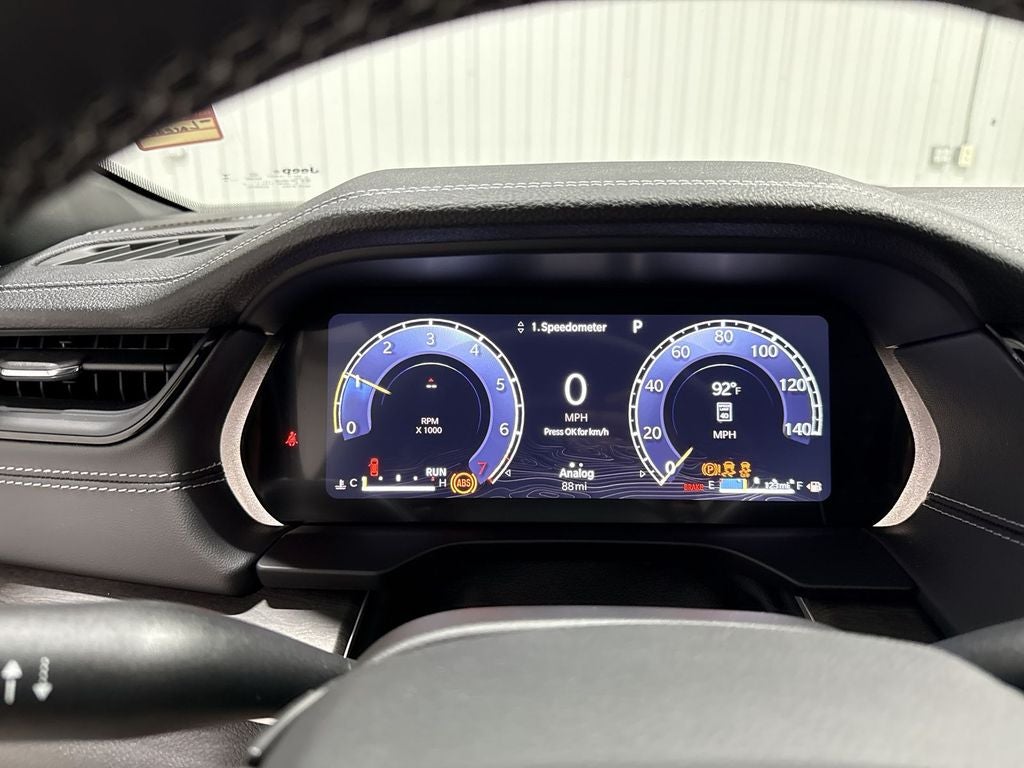 2026 Jeep Grand Cherokee GRAND CHEROKEE LAREDO ALTITUDE 4X2