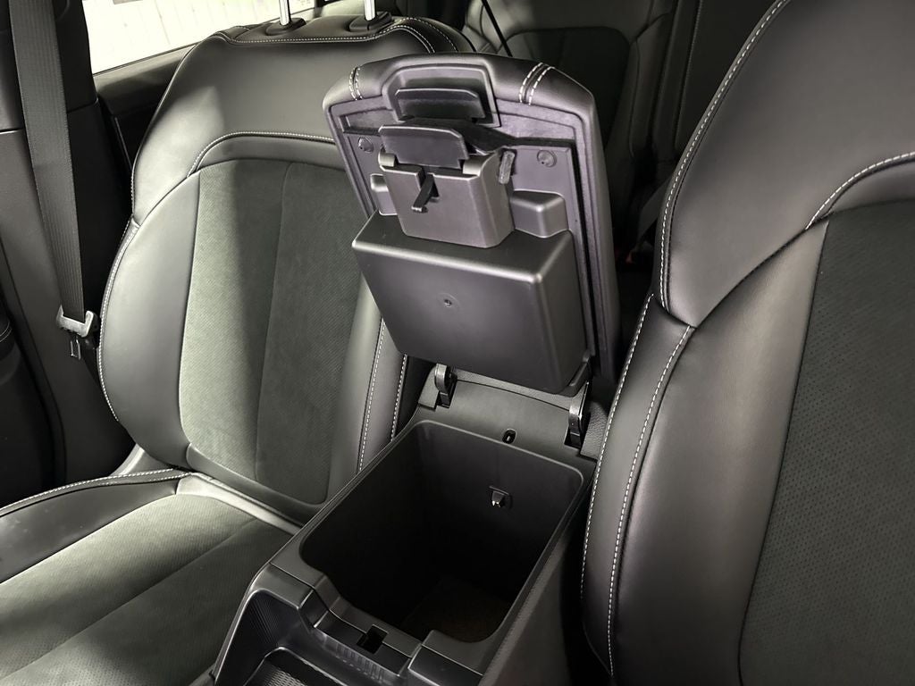 2026 Jeep Grand Cherokee GRAND CHEROKEE LAREDO ALTITUDE 4X2