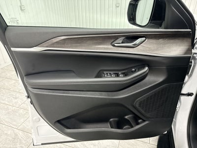 2026 Jeep Grand Cherokee GRAND CHEROKEE LAREDO ALTITUDE 4X2