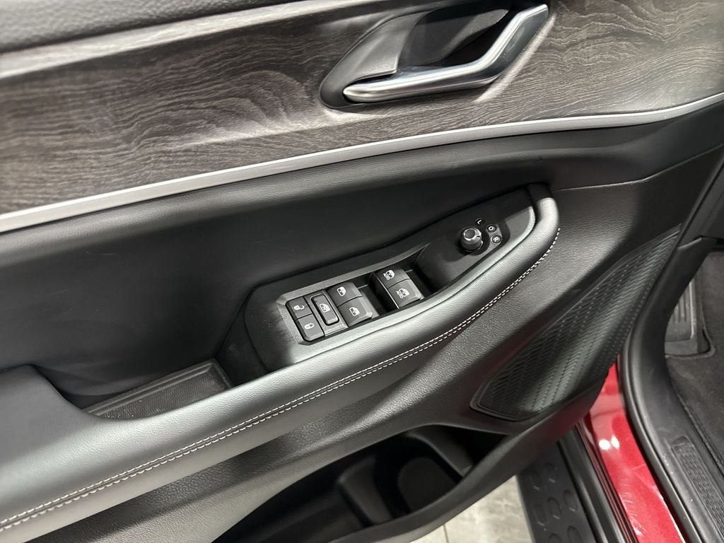 2026 Jeep Grand Cherokee GRAND CHEROKEE LAREDO ALTITUDE 4X2