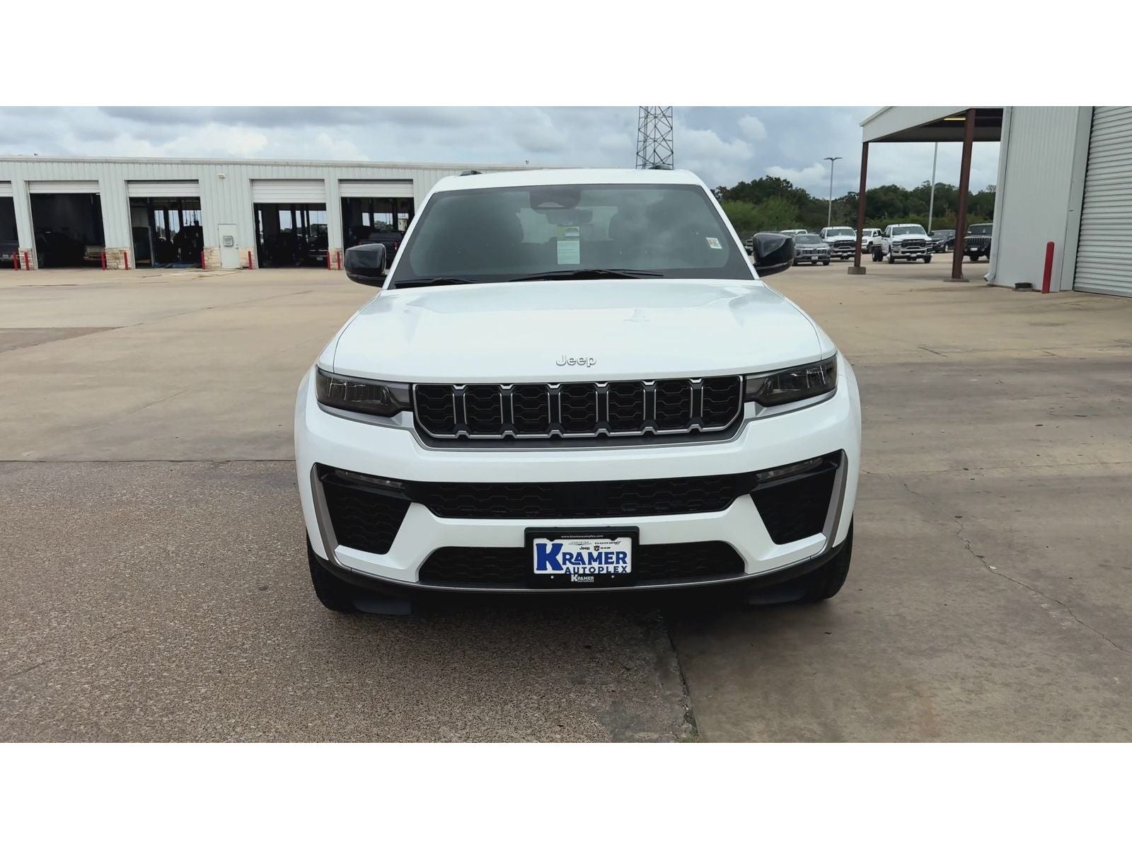2027 Jeep Grand Cherokee Limited