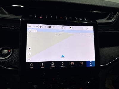 2027 Jeep Grand Cherokee Laredo