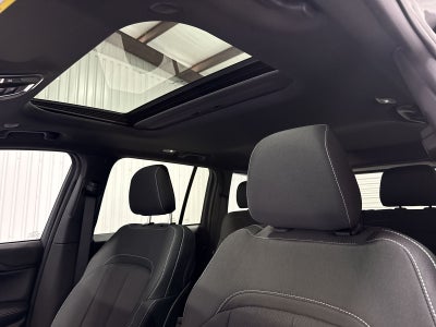 2027 Jeep Grand Cherokee Laredo