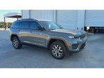 2027 Jeep Grand Cherokee Laredo