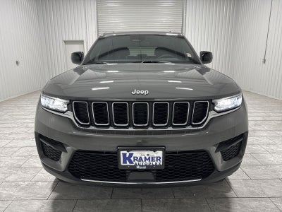 2027 Jeep Grand Cherokee Laredo
