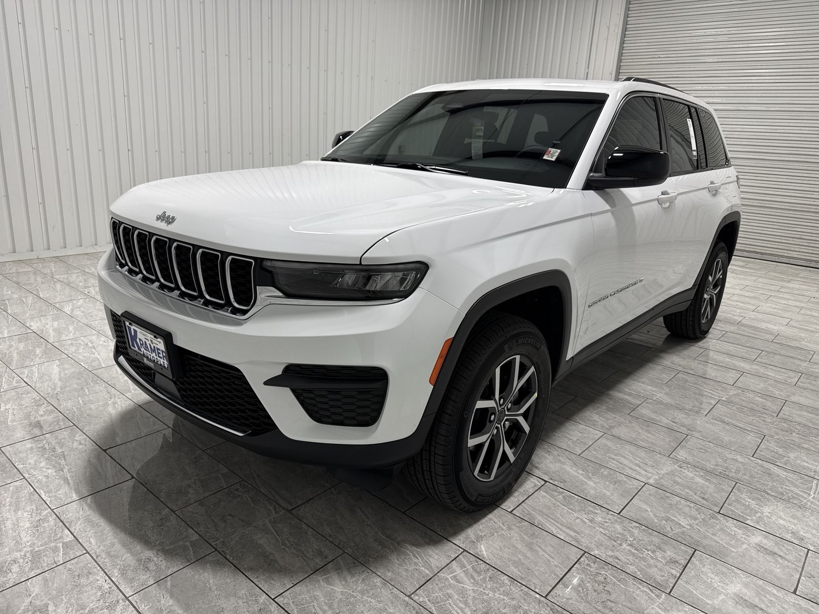 2027 Jeep Grand Cherokee