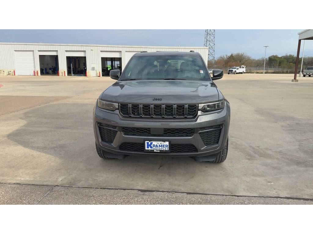 2026 Jeep Grand Cherokee GRAND CHEROKEE LAREDO ALTITUDE 4X4