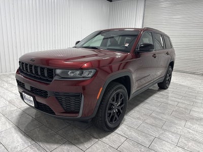 2026 Jeep Grand Cherokee GRAND CHEROKEE L LAREDO ALTITUDE 4X2