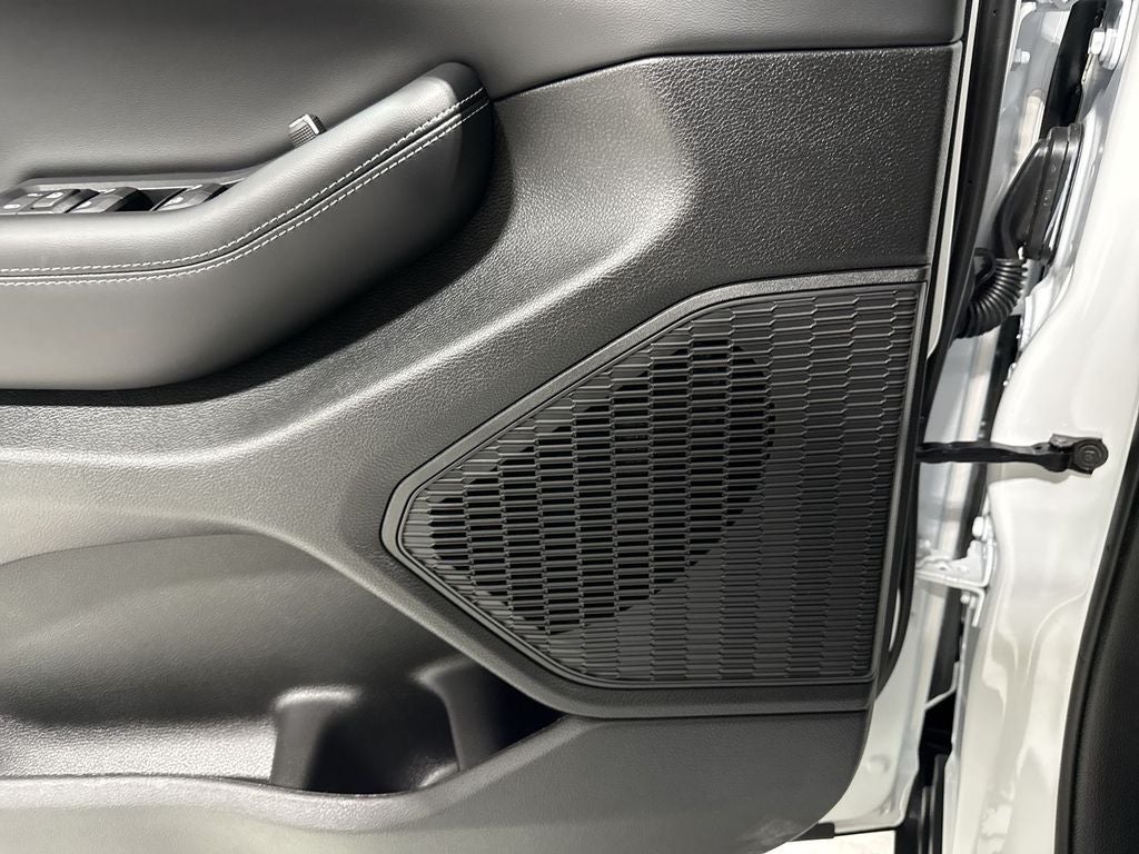 2026 Jeep Grand Cherokee GRAND CHEROKEE L LAREDO ALTITUDE 4X2