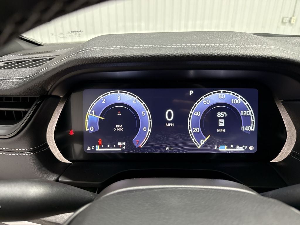 2026 Jeep Grand Cherokee GRAND CHEROKEE L LAREDO ALTITUDE 4X2