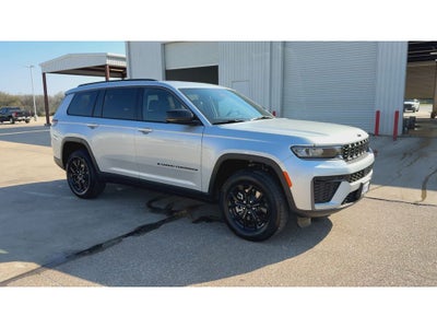 2026 Jeep Grand Cherokee GRAND CHEROKEE L LAREDO ALTITUDE 4X2