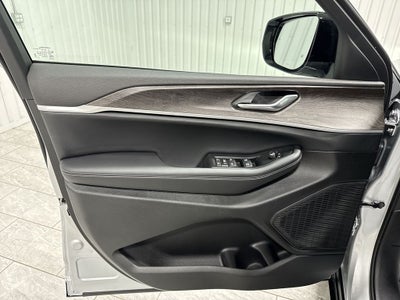 2026 Jeep Grand Cherokee GRAND CHEROKEE L LAREDO ALTITUDE 4X2