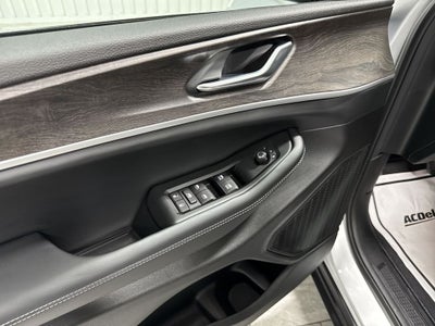 2026 Jeep Grand Cherokee GRAND CHEROKEE L LAREDO ALTITUDE 4X2