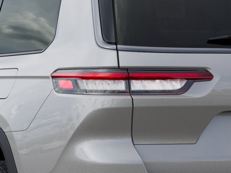 2026 Jeep Grand Cherokee GRAND CHEROKEE L LAREDO ALTITUDE 4X2