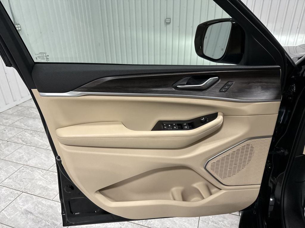 2026 Jeep Grand Cherokee GRAND CHEROKEE L LIMITED 4X2