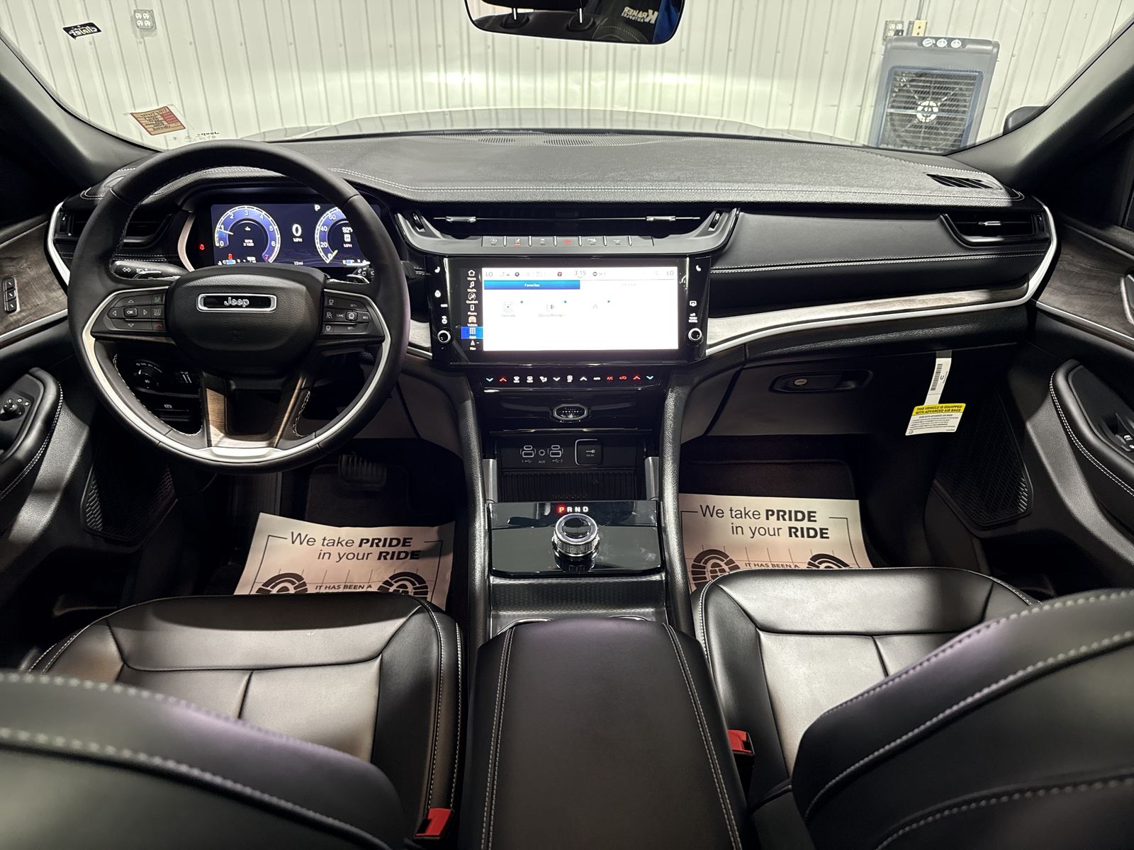 2027 Jeep Grand Cherokee Limited