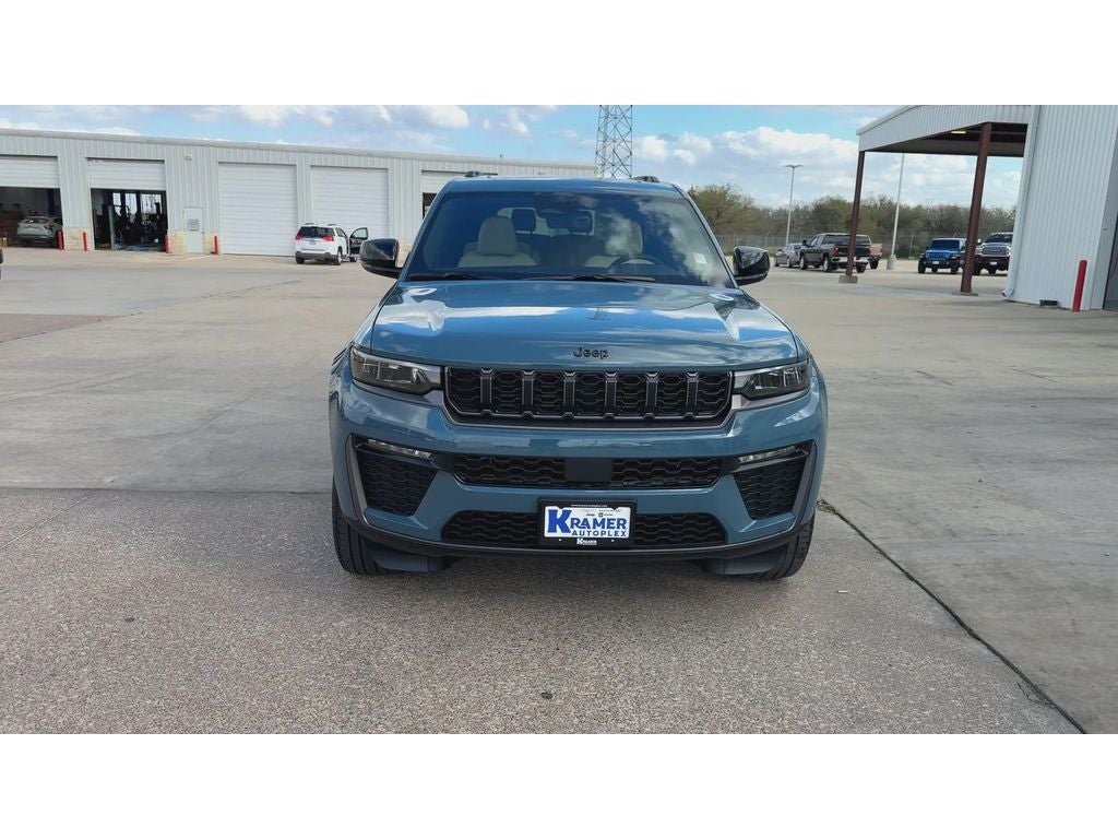 2026 Jeep Grand Cherokee GRAND CHEROKEE L LIMITED 4X2