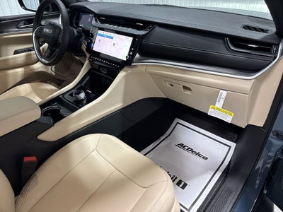 2026 Jeep Grand Cherokee GRAND CHEROKEE L LIMITED 4X2